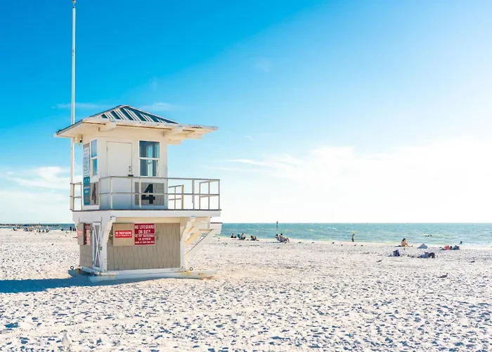 Water View & Heated Pool - Steps To Sand, Bayview Beauty B-5 * Clearwater Beach