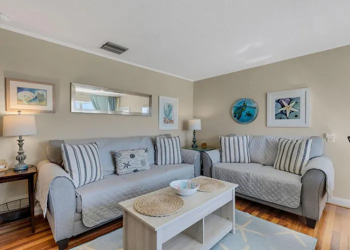 Water View & Heated Pool - Steps To Sand, Bayview Beauty B-5 Clearwater Beach